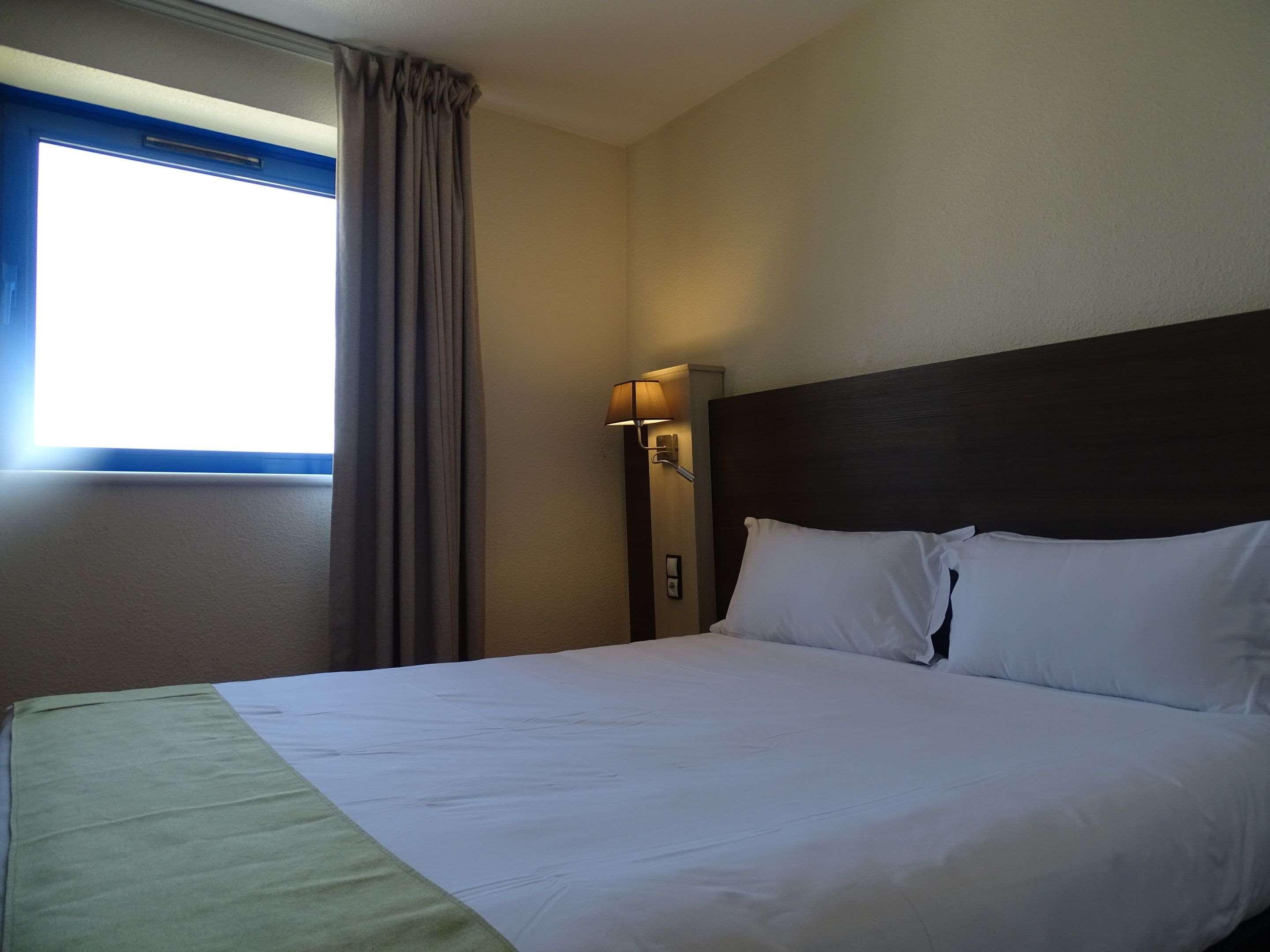 Euro Hotel Airport Orly Rungis Fresnes  Exterior photo