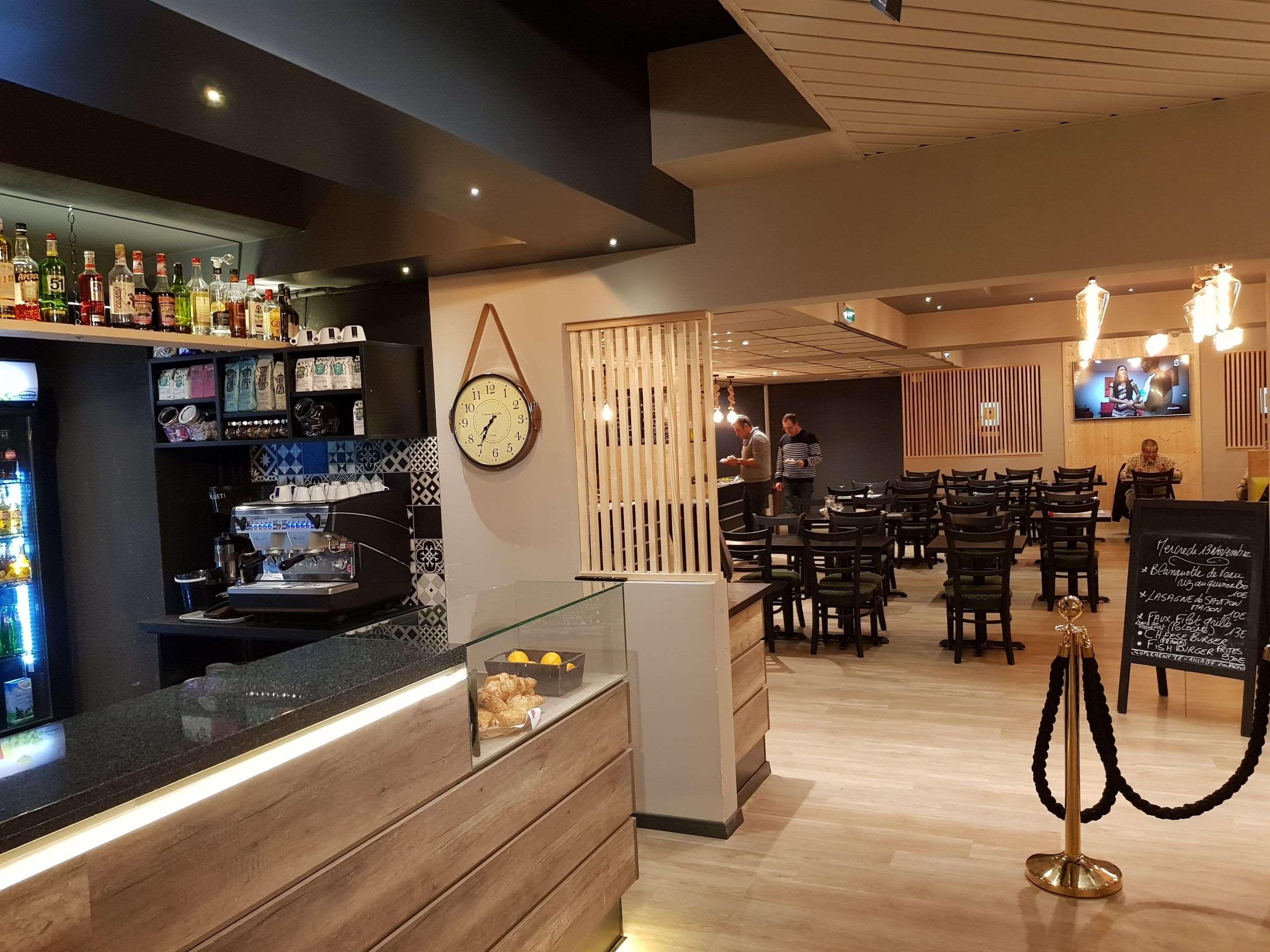 Euro Hotel Airport Orly Rungis Fresnes  Exterior photo