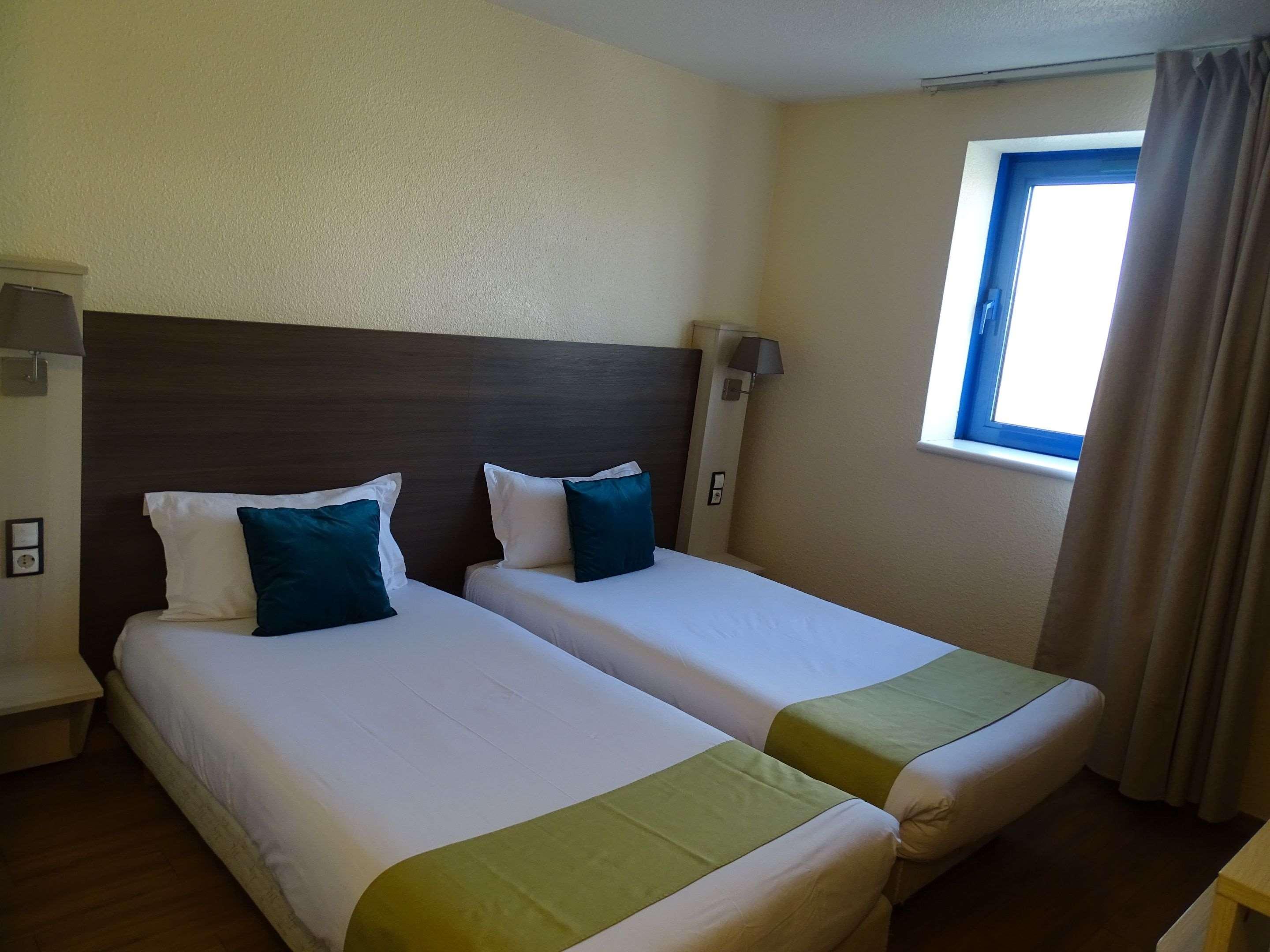 Euro Hotel Airport Orly Rungis Fresnes  Exterior photo